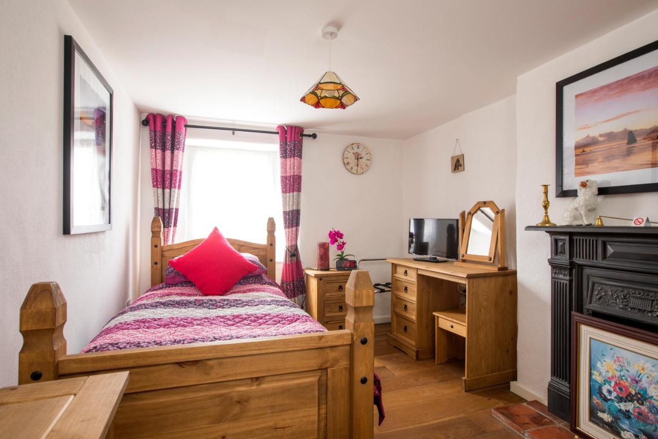 Katie'S Cottage Bellaghy Exterior photo